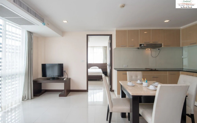 The Kris Condo by Knock-Knock