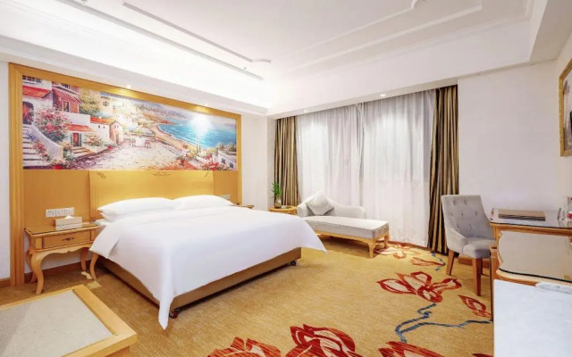 Venus International Hotel(Dongguan Songshan Lake Huawei University Store)