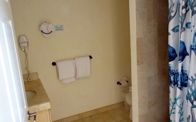 Baja 403 - 2 Br Condo