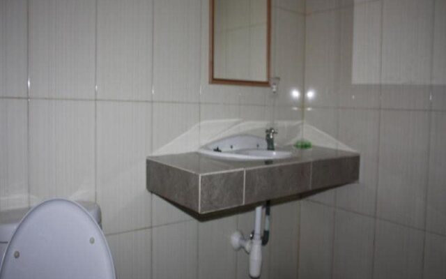 Batu Layar Hotel