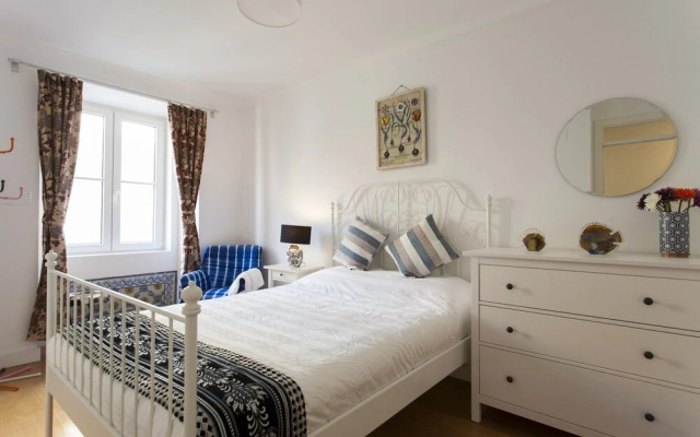 Santa Justa Suite by Homing