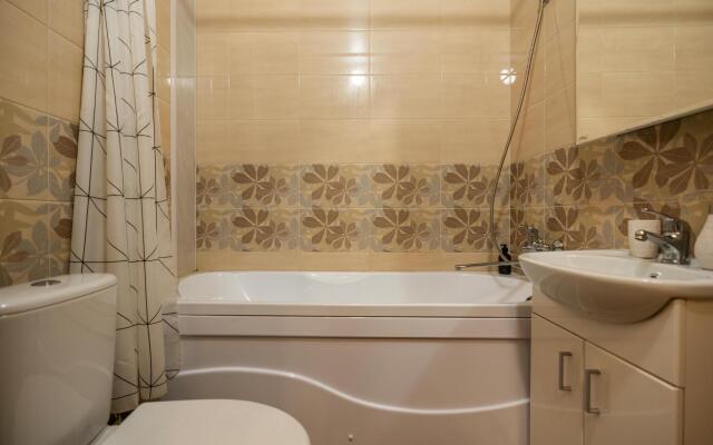 Apartments on 5th Preport passage 2