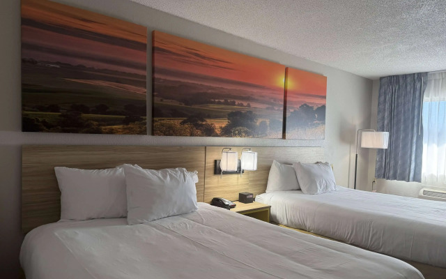 Days Inn by Wyndham Hannibal