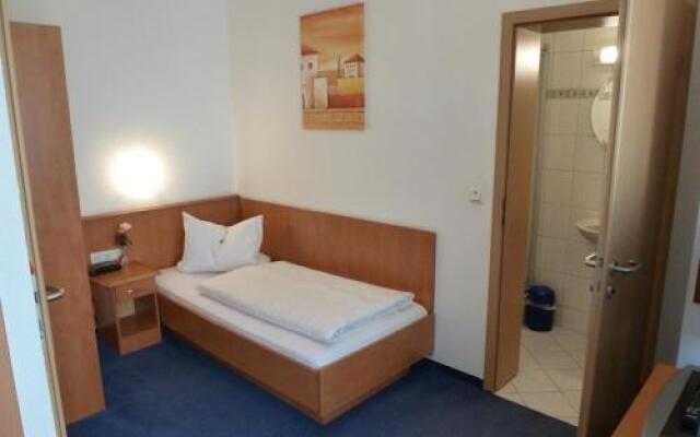 Hotel - Restaurant Goldnes Fass