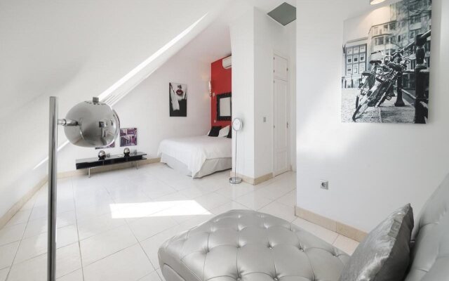 WooTravelling Plaza de Oriente HOMTELS