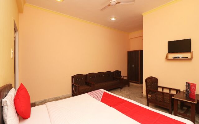 Hotel Lakshya Palace by OYO Rooms
