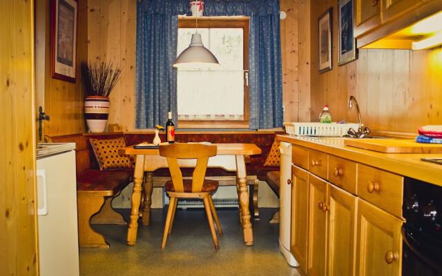 Apartment Strims