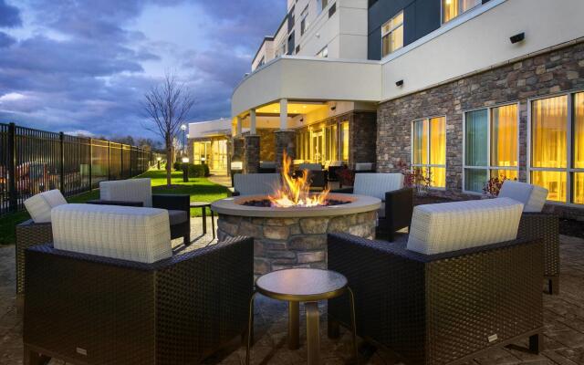 Courtyard Schenectady at Mohawk Harbor