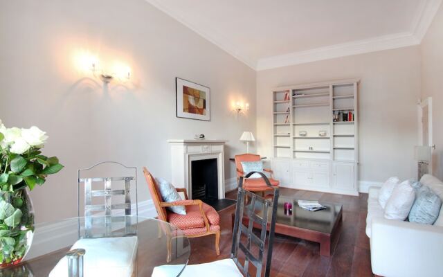 London Lifestyle - Knightsbridge VI