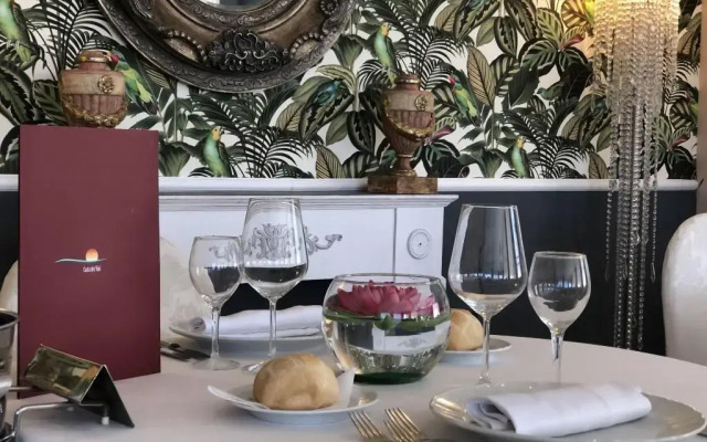 Domizia Palace Hotel