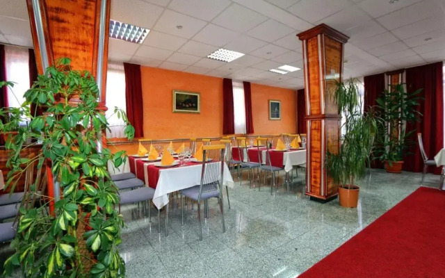 Hotel Podostrog