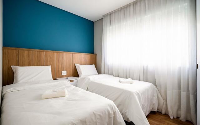Apto Luxuoso c/churraq e vista lateral mar ABC0401