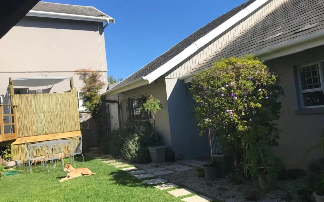 The Studio in Plett self cater