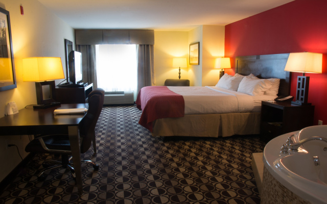 Holiday Inn St. Louis Fairview Heights by IHG