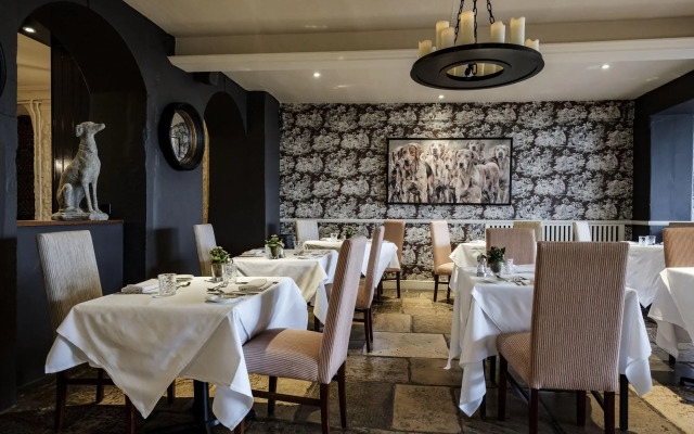 Bay Tree Hotel