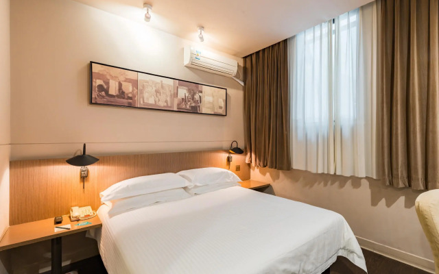 Jinjiang Inn Select Shanghai Nanjing Road Pedestrian Street