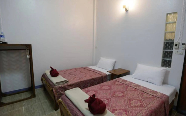 Sukhothai Hostel