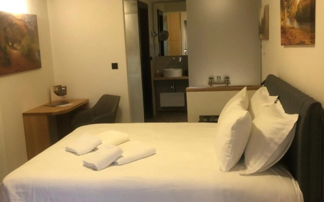 Valeni Boutique Hotel