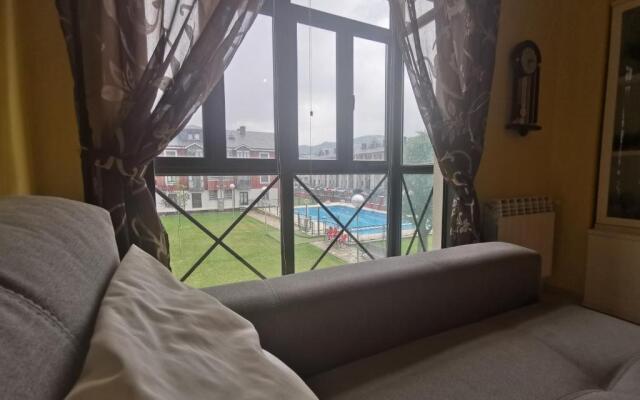 Apartamento de 3 dormitorios con piscina - Riaza Vacacional