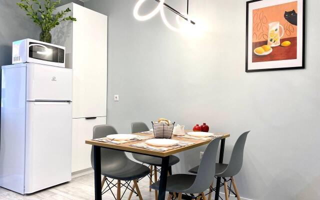 Девушка и Журавль