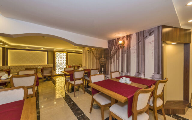 Marmara Place Old City Hotel