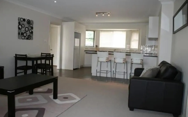 Breakaway Apartments