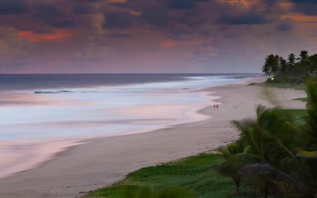 OYO Hotel Arembepe Beach Hotel