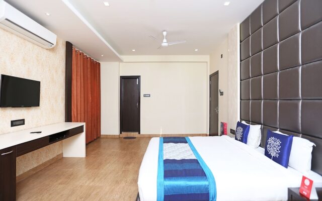 CAPITAL O 10292 Niharika Guest House