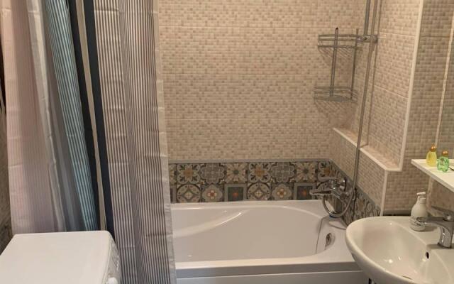 Malina Apartment (Малина Апартмент) на улице Липовой Рощи 1 корпус 3