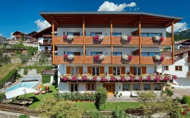Residence Apartment Nelkenstein
