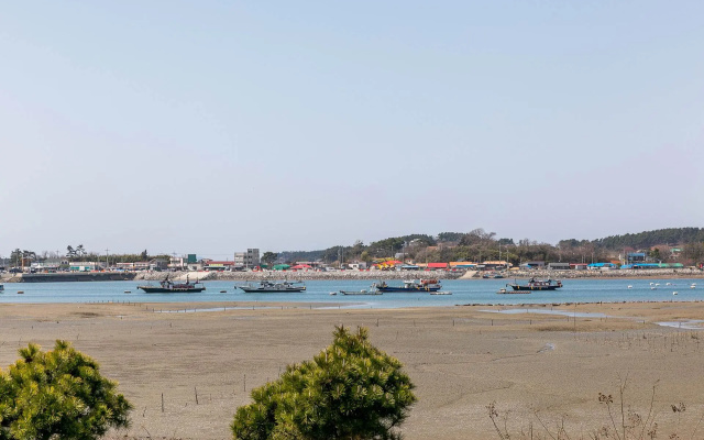 Taean Badanun Boygo Pension