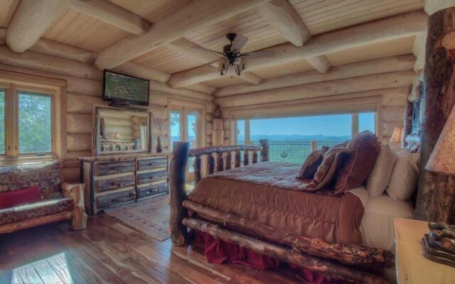 Spyglass by Escape to Blue Ridge