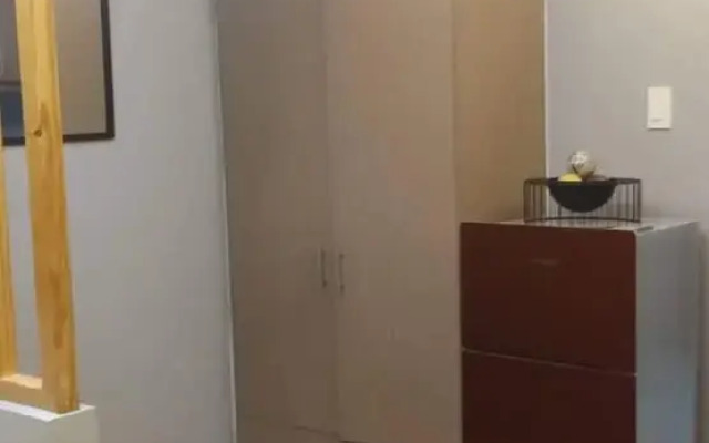 21 Flr Highrise And Seaview Near Ayala