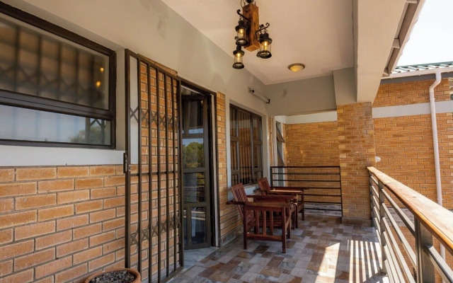 Amakhosi Hotel