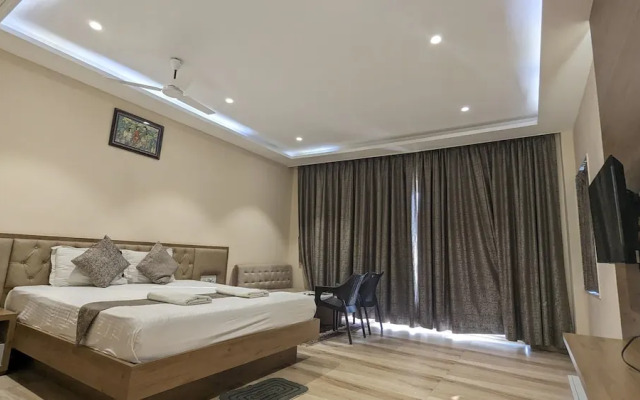Parth King Beach Resort