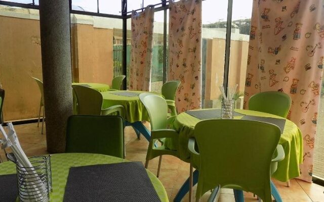 Tik Hotel