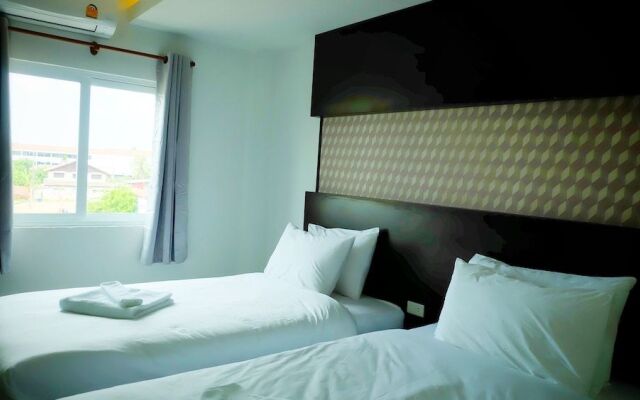 O2 Hotel Sakonnakhon