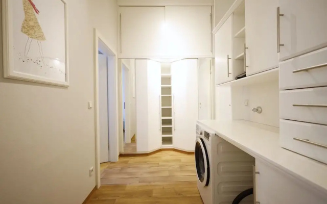 HeyMi Apartments Karlsplatz