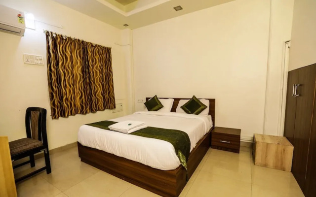 Seasons Service Apartments Hotel Pune