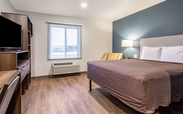 WoodSpring Suites Indianapolis Airport South