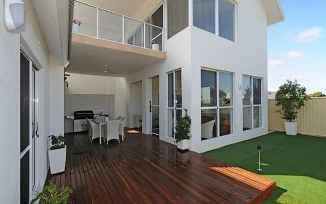 Burns Beach Bed & Breakfast