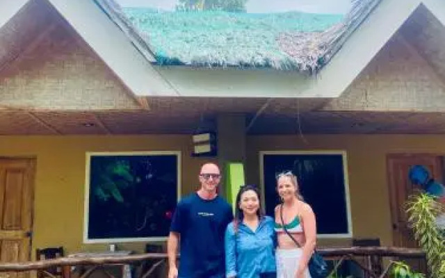 MIKI's Guest House