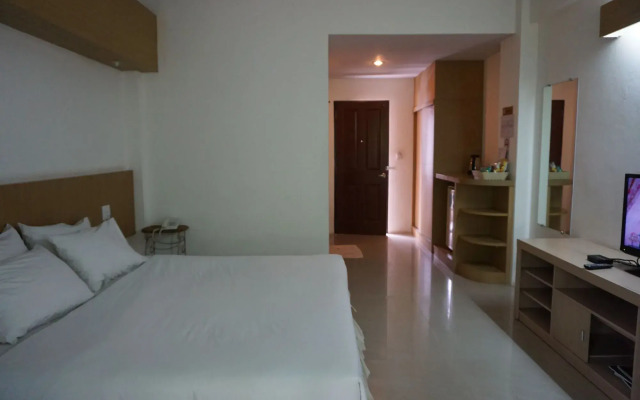 Veeranya Vill Hotel