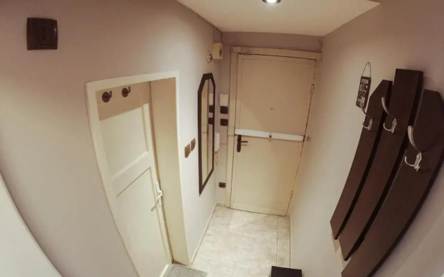 Studio 5 Corners