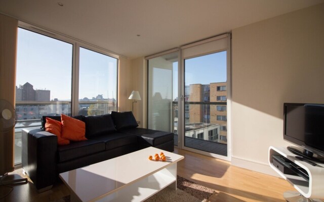 South Quay Apartment Two