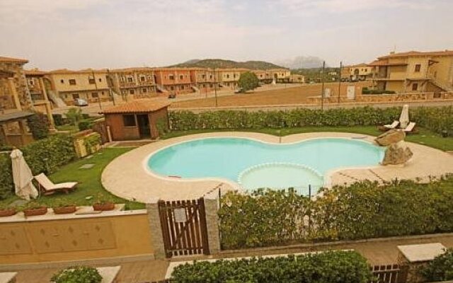 Apartment Myrsine Porto Istana