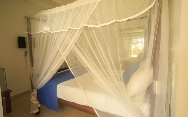 Tharanga Surfing Villa