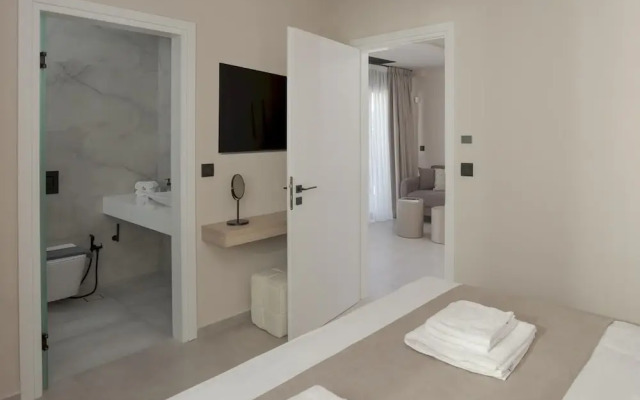 Potame Suite by Estia Pool View