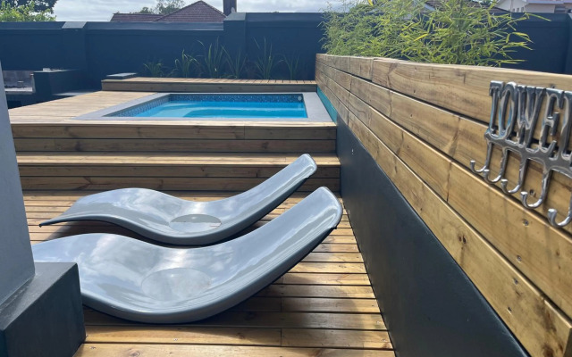 28 on Symonds Lux studio1