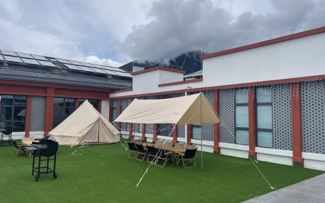Holiday Inn Express Linzhi Airport by IHG